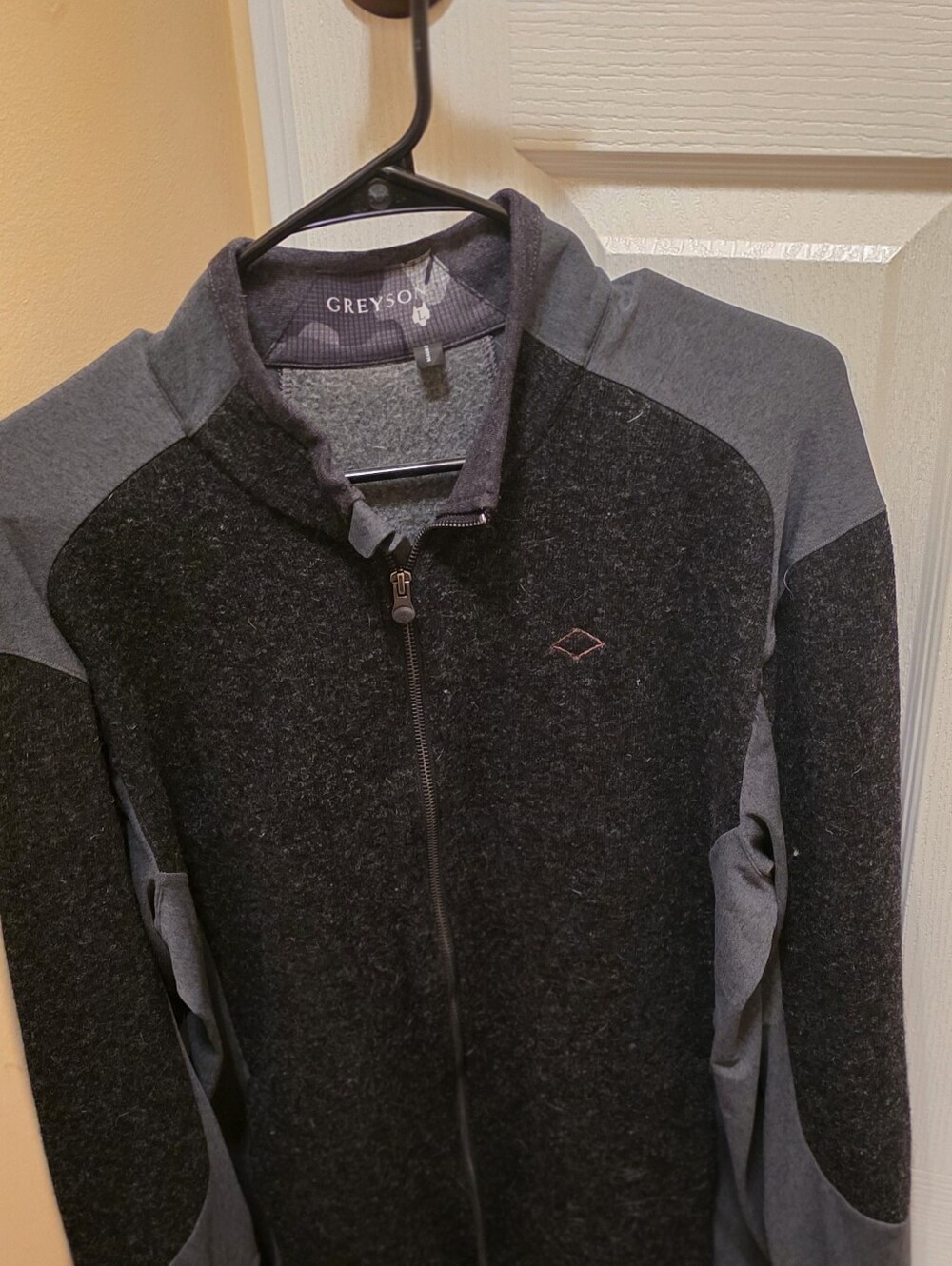 Greyson Men's Charcoal and Dark Gray Full-Zip Sweater
